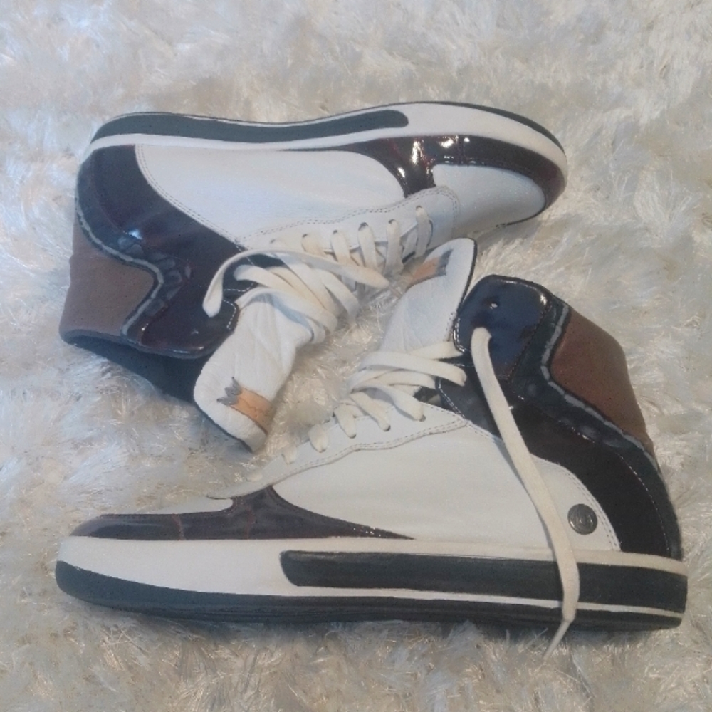 True Religion Shoes Size 9.5 (43)